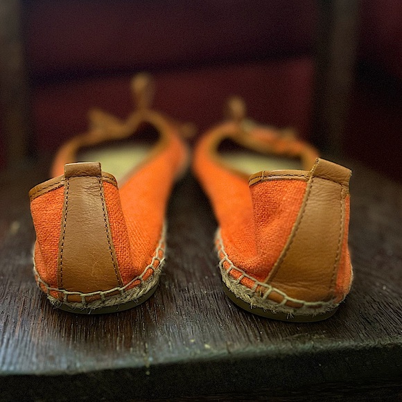 Michael Kors Orange Espadrilles Ballet Flats - Picture 5 of 6